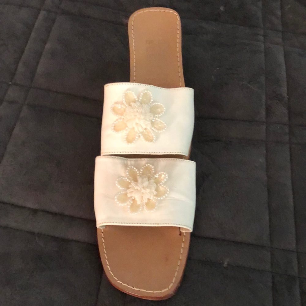 Capri Sandals - Picture 2 of 5